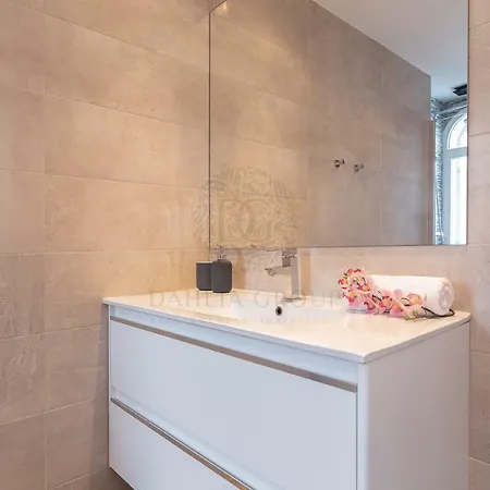 Holiday home Nueva Andalucia Beach House By Dahlia Group
