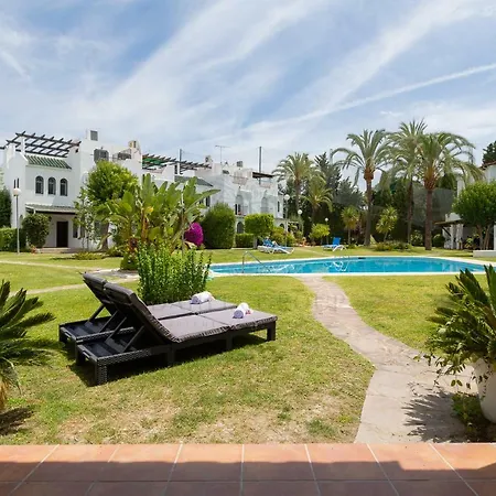 Holiday home Nueva Andalucia Beach House By Dahlia Group *